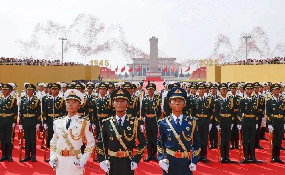 阅兵1.png
